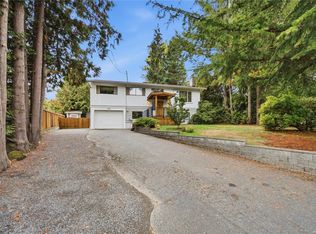 1951 Szasz Dr, Nanaimo, BC V9X 1B9