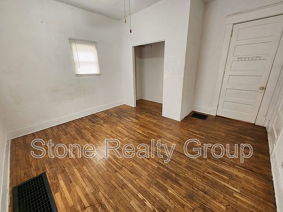 4th image of 1021 S 18th St