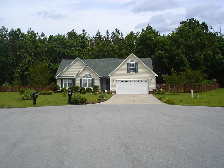 112 Shady Side Ln — Photo 1