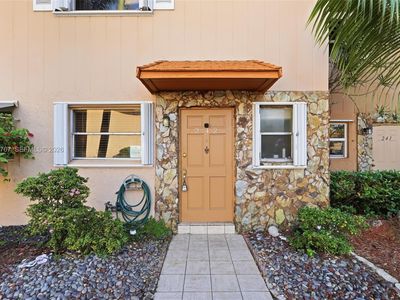 450 SE 7th St APT 242, Dania Beach, FL, 33004