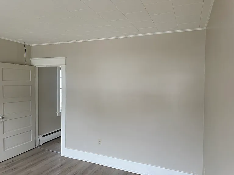 151 Broadway #2 — Photo 4