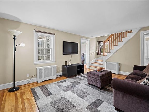 5th image of 151 Orient Ave