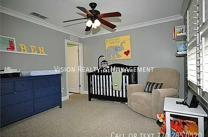 977 Cummings St SE — Photo 4