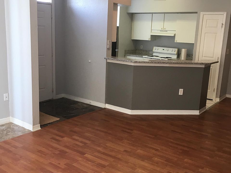 1st image of 9734 Lake Chase Island Way