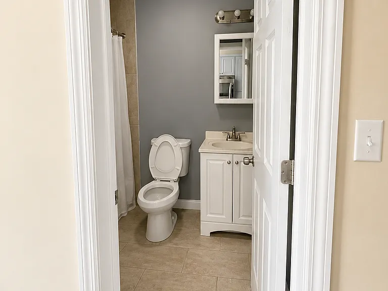 93 Marion St — Photo 3