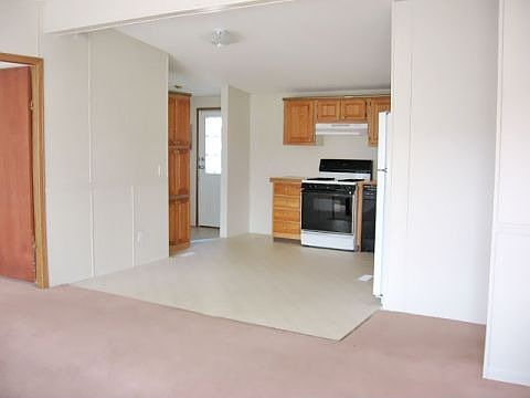 2nd image of 38071 Le Chateau Blvd