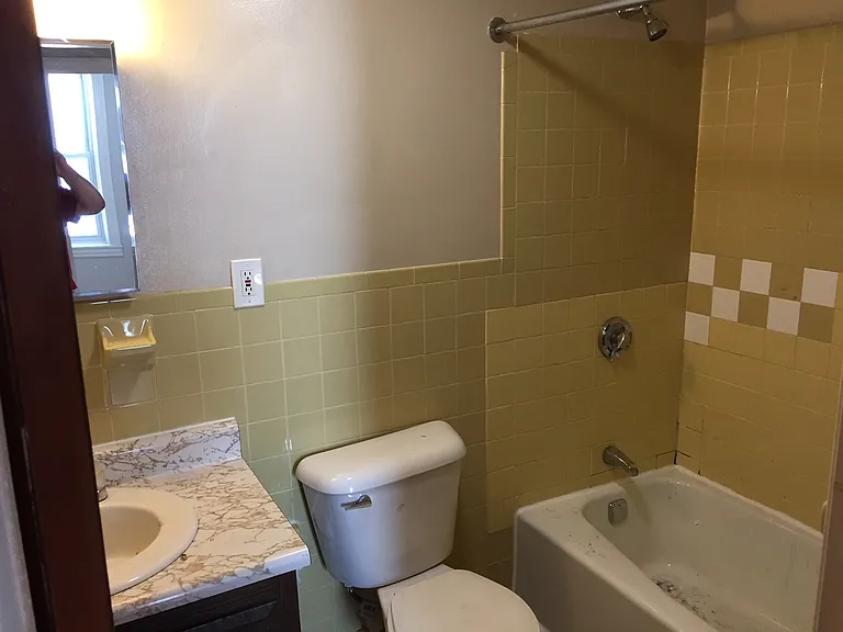 42 Main St #3 — Photo 2