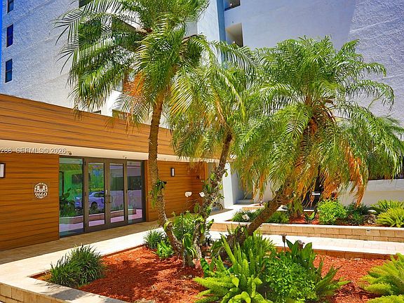 2nd image of 9660 W Bay Harbor Dr APT 5A