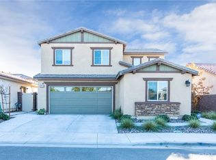 29318 Summer House Ln, Lake Elsinore, CA 92530