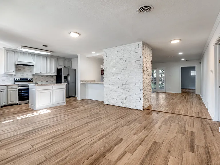 4084 Purdue St — Photo 3