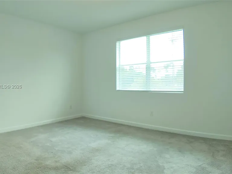 4612 Hollister Ave — Photo 19