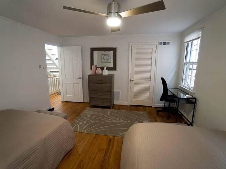 3424 O St NW — Photo 8
