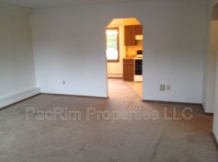 8850 Cordell Cir #6, Anchorage, AK 99502