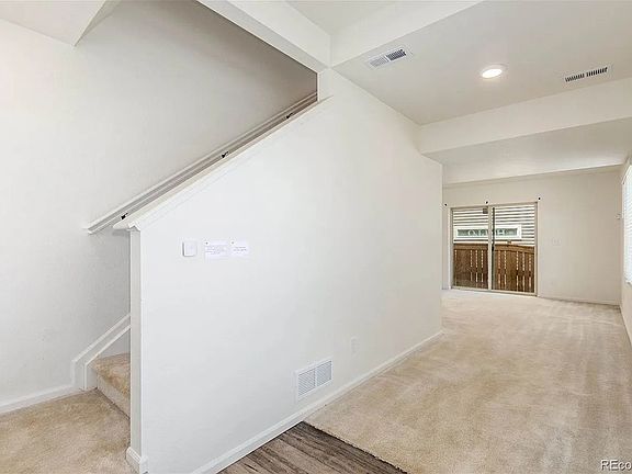 3rd image of 10159 Worchester St