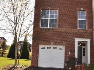 108 Darden Ct E, Martinsburg, WV 25403