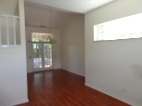 3rd image of 341 Plantation Club Dr
