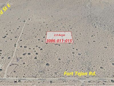 Avenue X #13, Llano, CA, 93544