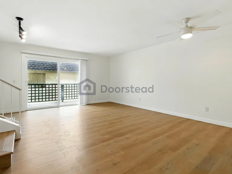 283 Date Ave #C — Photo 9