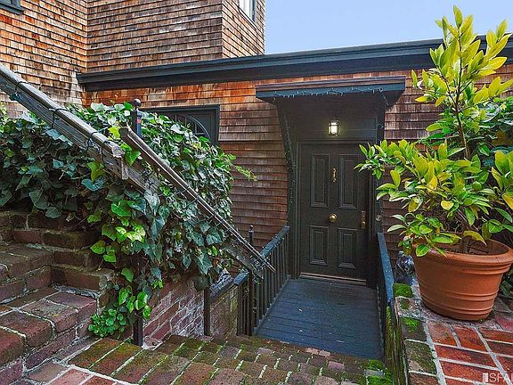 4th image of 1023 Vallejo St
