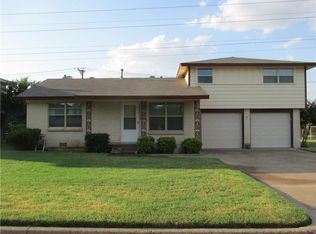 5325 Jane Anne St, Haltom City, TX 76117
