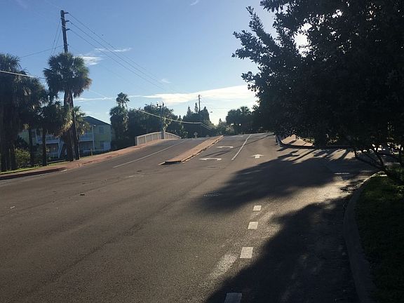 5th image of 216 39th Ave S