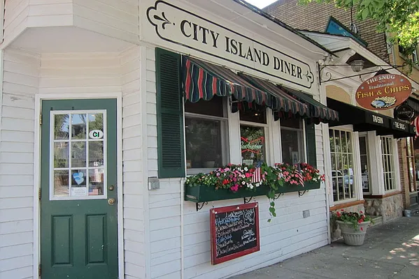 Sold by McClellan Sotheby's International Realty | media 76