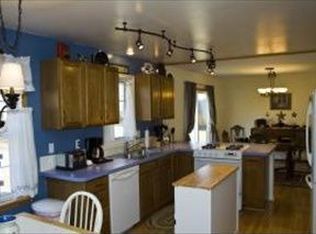 95 Village Spring Ln, Reinholds, PA 17569