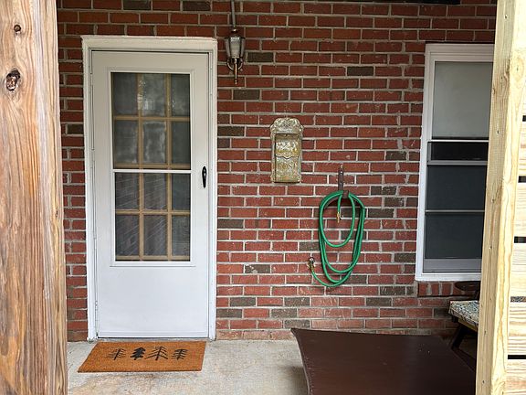 2nd image of 8512 Weldon Dr #Basement
