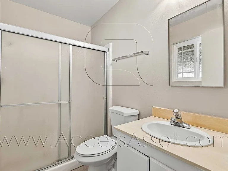 29650 Mira Loma Dr — Photo 20