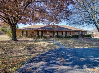 823 Cockrell Hill Rd, Ovilla, TX 75154