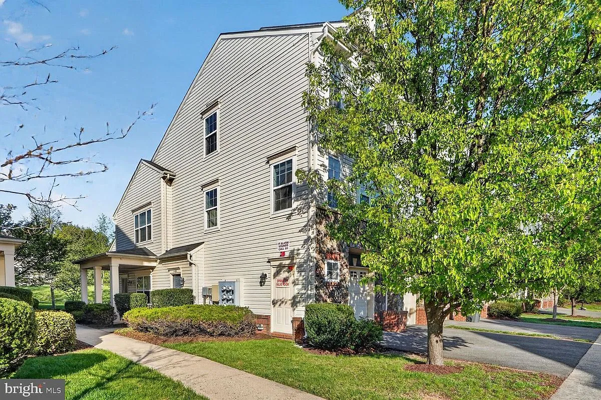 Building Photo - 11180 Wortham Crest Cir