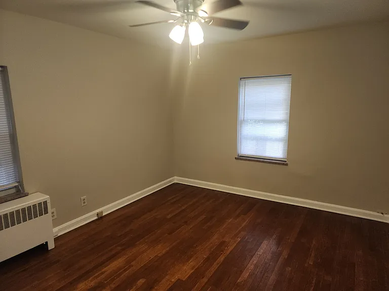 5009 Newfield Ave #D — Photo 5