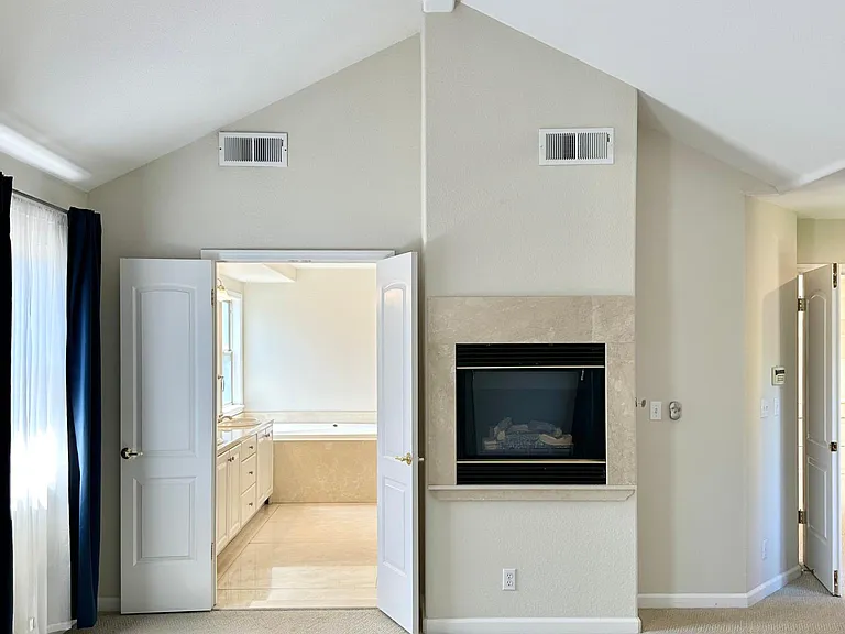 428 8th Ave — Photo 21