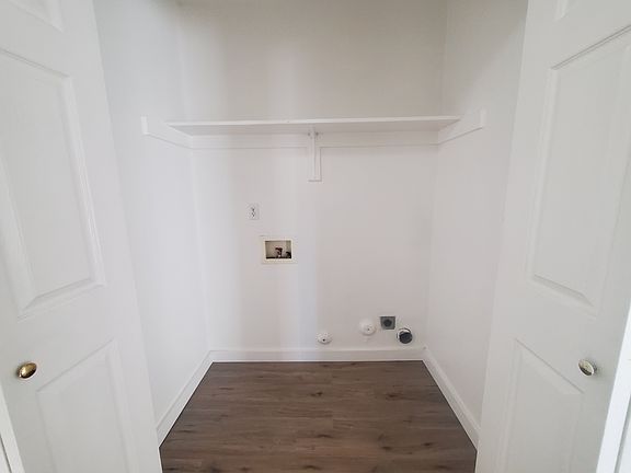 4th image of 2232 Meppen Dr