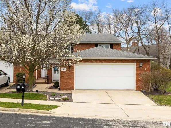 816 W Chalon Pl, Peoria, IL 61614
