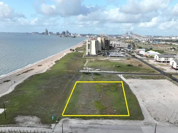4421 N Shoreline Blvd, Corpus Christi, TX 78402