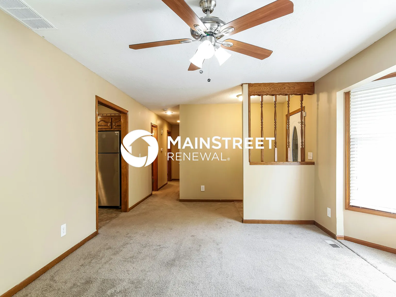 804 E Wabash St — Photo 4