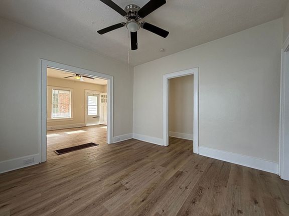 5th image of 918 Darlington Way SW