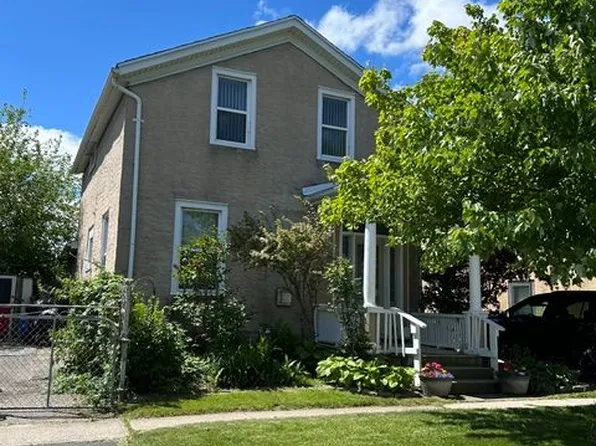 12 Cross St, Saint Catharines, ON L2R 2W5