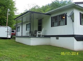 739 Stray Branch Rd, Jackson, KY 41339
