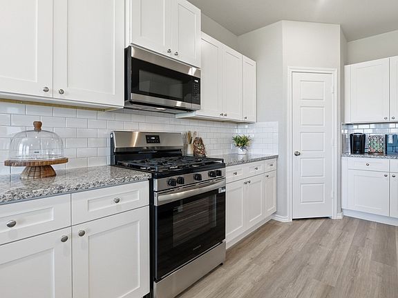 5th image of 15936 Stableford Rd