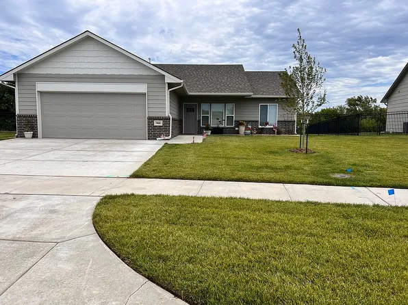 960 N Cloverleaf St, Goddard, KS 67052