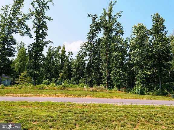 2nd image of Fairview Dr