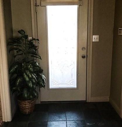 3rd image of 410 Northcutt Dr