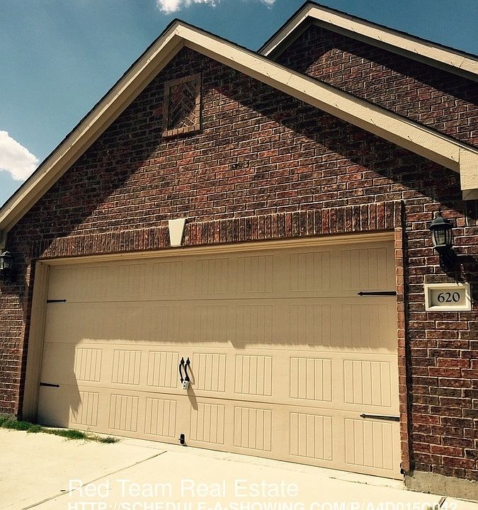 1st image of 620 Noble Grove Ln