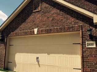 620 Noble Grove Ln, Fort Worth, TX 76140