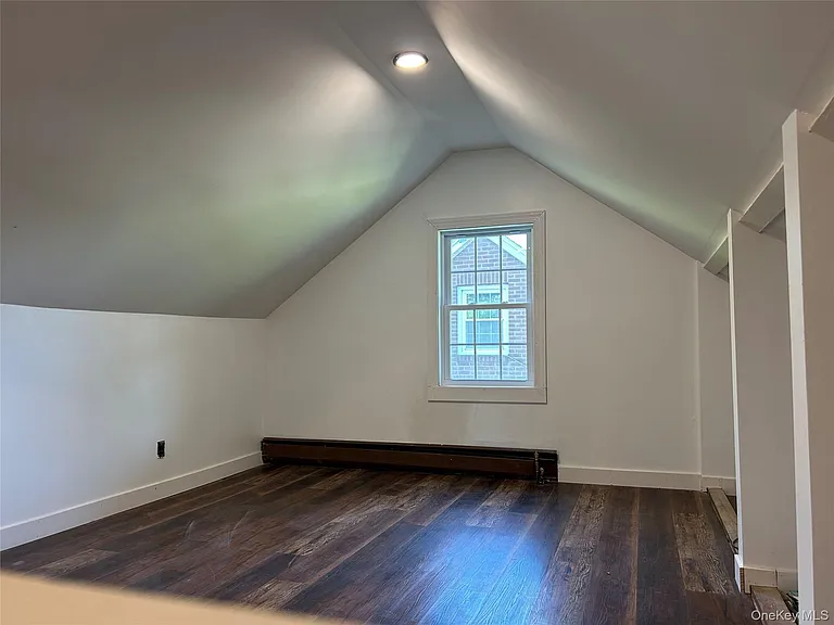 346 Meadow Ave — Photo 14