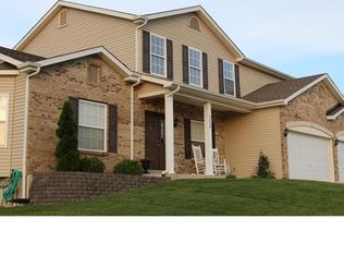 1228 Peruque Ridge Dr, Wentzville, MO 63385