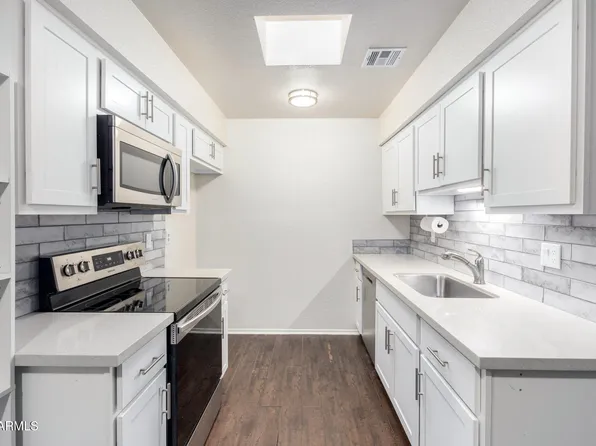 310 W PONTIAC Drive #3, Phoenix, AZ 85027