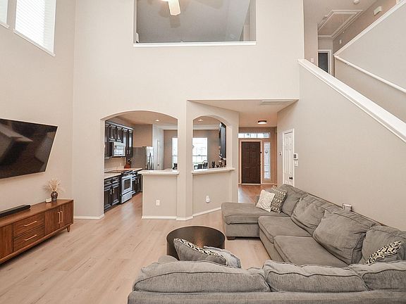 3rd image of 1707 Red Lake Ct